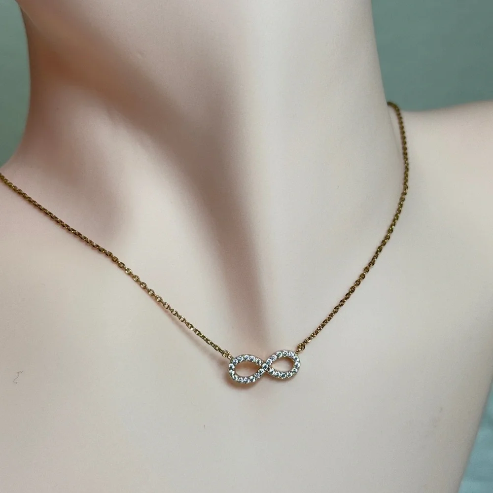 ⚜️ Gold and Silver Infinity Necklace